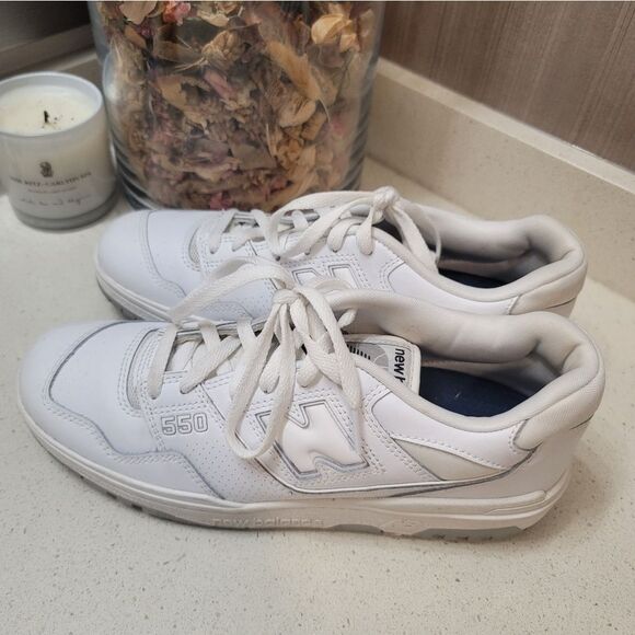 New Balance White Athletic Shoes - Picture 3 of 10